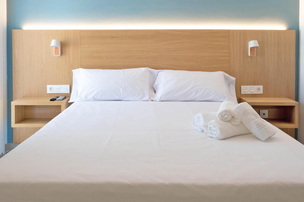 Rio Salado Conil Hostal Конил-де-ла-Фронтера Екстериор снимка