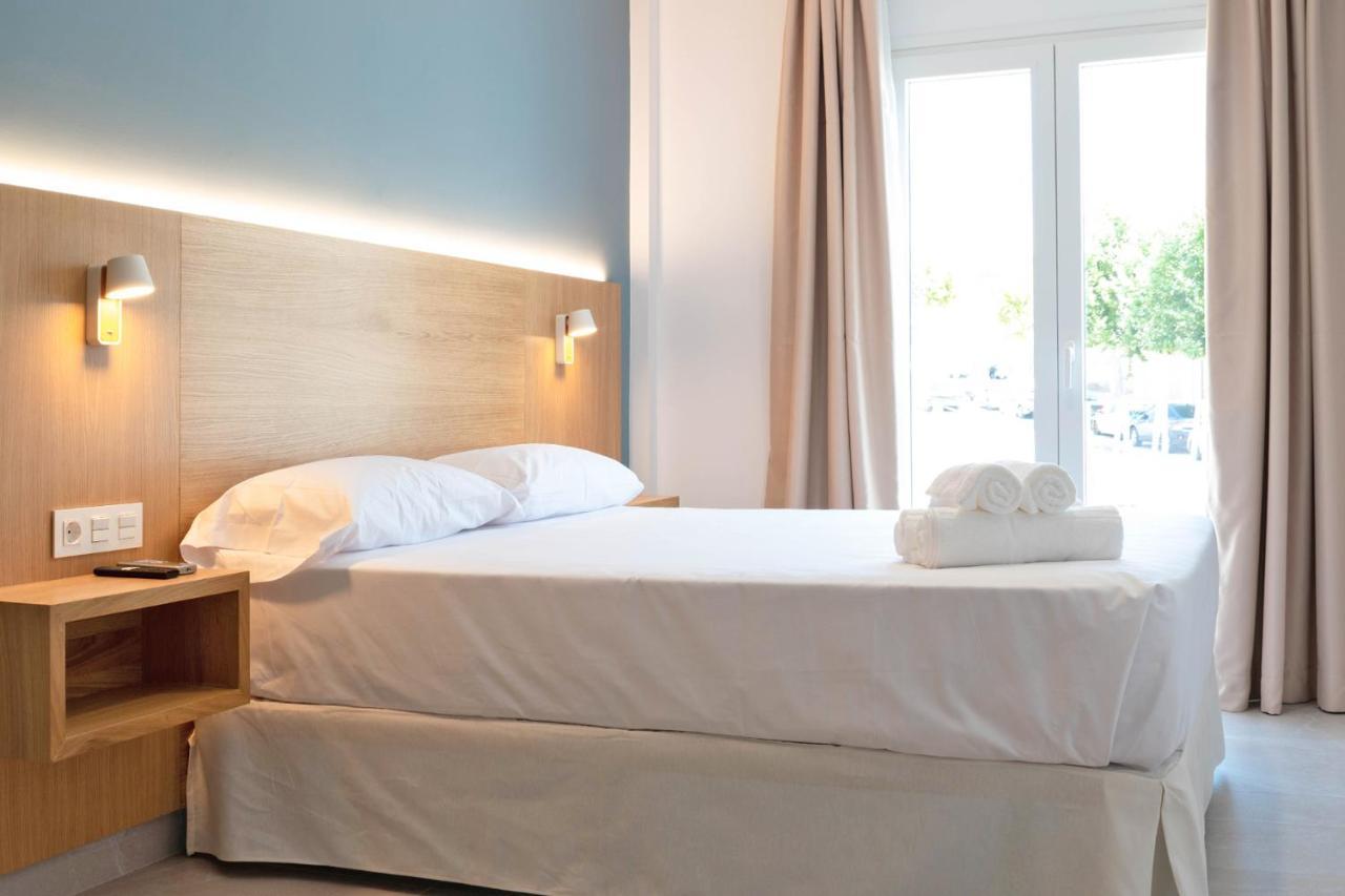 Rio Salado Conil Hostal Конил-де-ла-Фронтера Екстериор снимка
